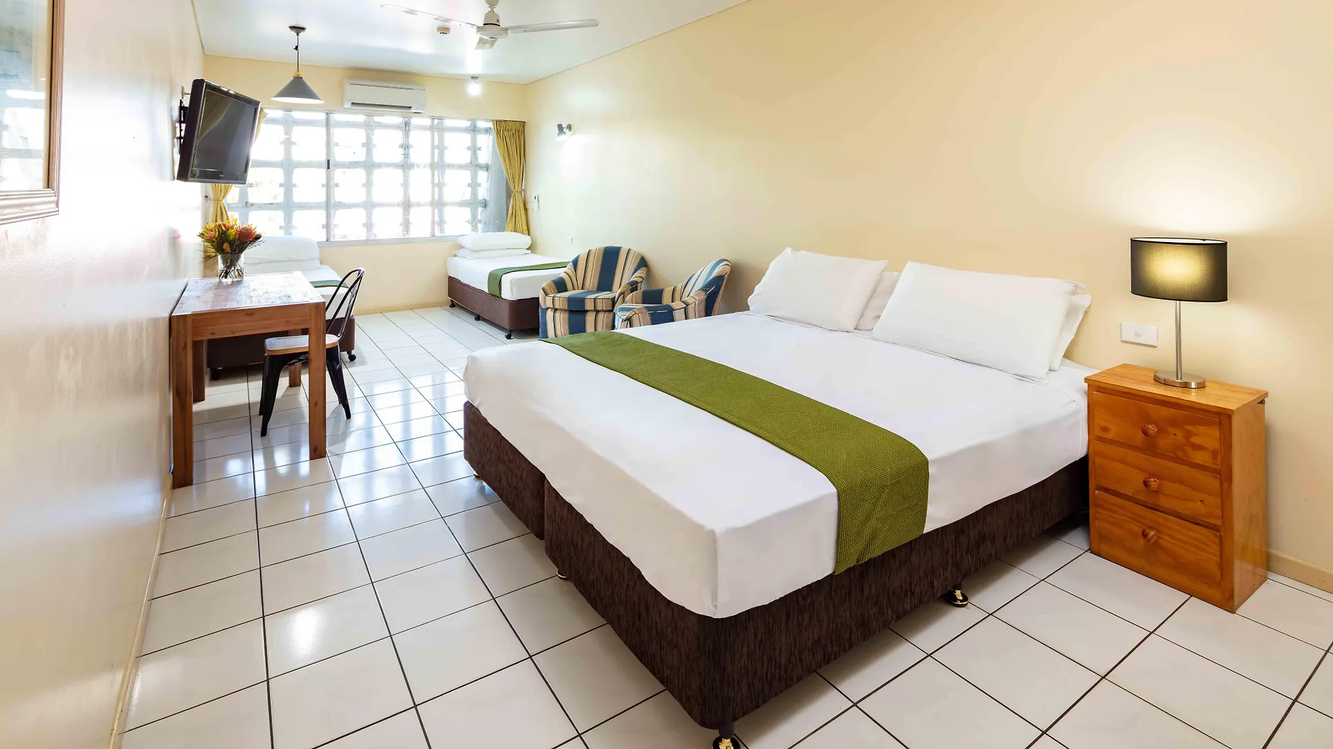 Hides Hotel Cairns
